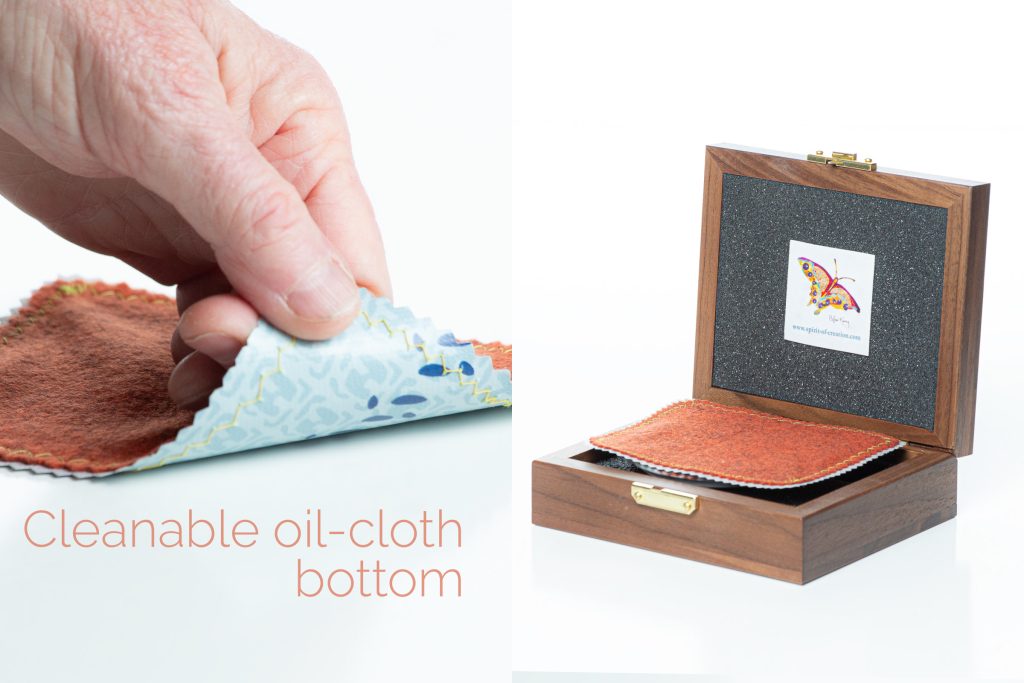 Includes a cloth mat to set the table for your paten and cup. The bottom side is “oilcloth” cleanable by wiping with soap and water or sanitizer and the top side is a woolblend felt which is washable.