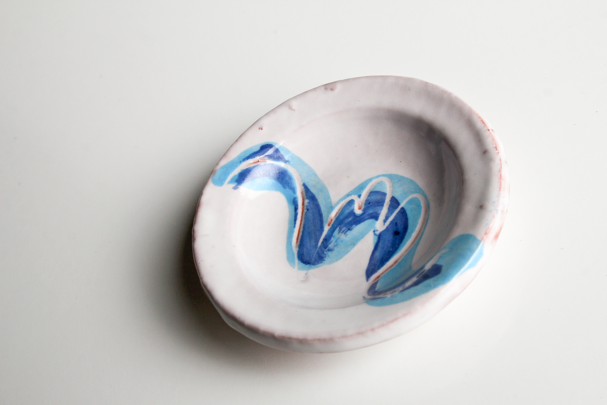 And paten (approx 2 1/4 inches dial.) These can be sanitized in the dishwasher when needed.